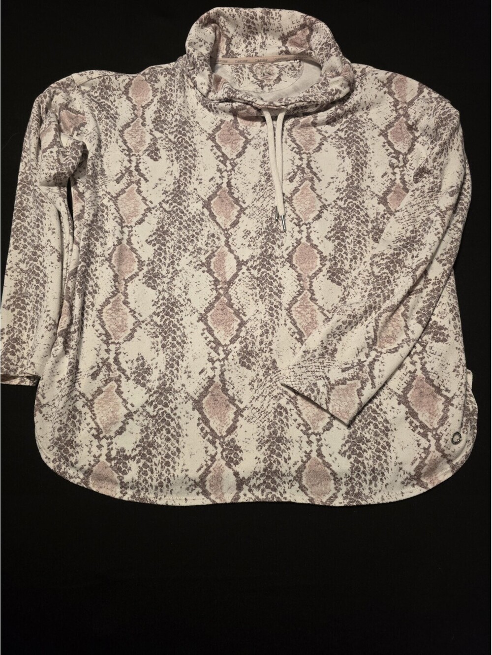 Çalvin Klein Light Weight Cowl Neck Snake Print Top Size Large